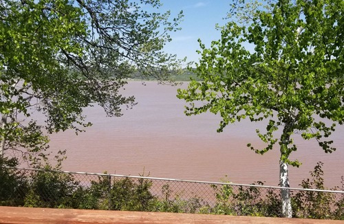 Edgetts Landing Cottage | Chocolate River Cottages - Chocolate River 1 Bedroom Cottage No. 2