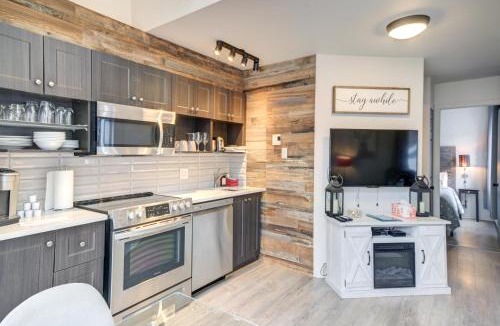 Mont-Tremblant Pedestrian Village House | Chouette Tremblant Ski Inout Pedestrian Village