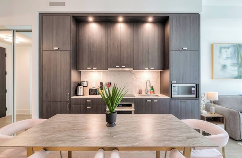 Wellington Place Apartment | Cityscape Suites at The Well