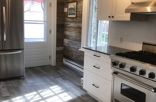 Cote-Des-Neiges—Notre-Dame-De-Grace House | Clanranald Stables Historical and modern