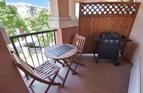 Quail Ridge Apartment | Classic Studio With Kitchenette - 212B