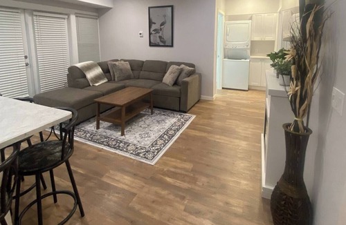 Kamloops House | Classy and modern, 2 bedroom suite covered with patio.