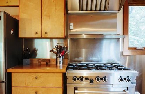 Tofino House | Clayoquot Surf Retreat