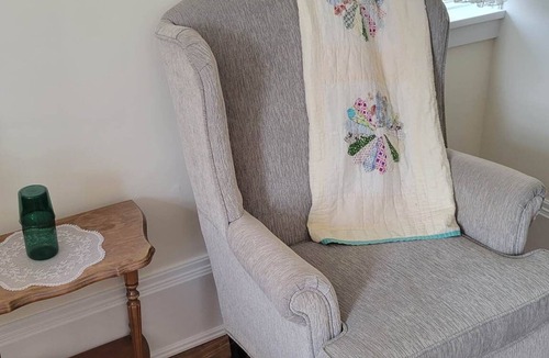 Clinton Bed & Breakfast | Clinton Pond Bed and Breakfast