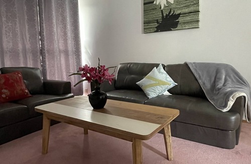 North Central Edmonton Apartment | Close to downtown 4 beds 2 bath with a play room