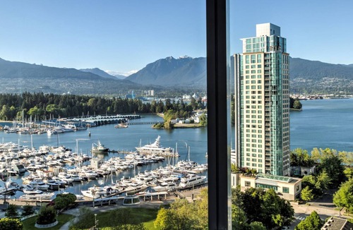 Coal Harbour Apartment | Coal Harbour Million Dollar Views
