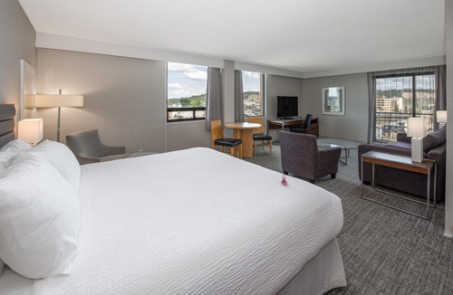 Prince George Hotel | Coast Prince George Hotel by APA
