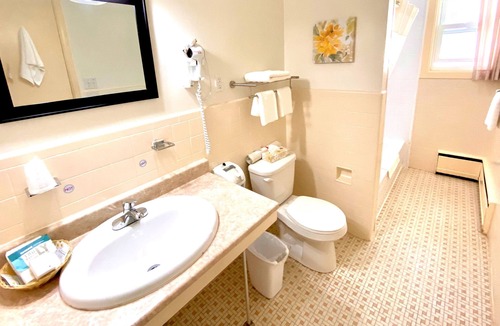 Antigonish Hotel | Coastal Inn Antigonish