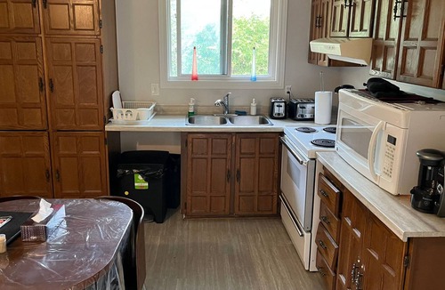 Aylmer House | Colline-Single Room- Self Check-In