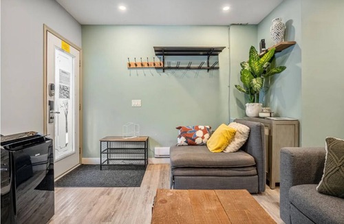 Harvie Heights House | Combo3! 1 Mins to Banff Gate! New Reno Units for Team or Group