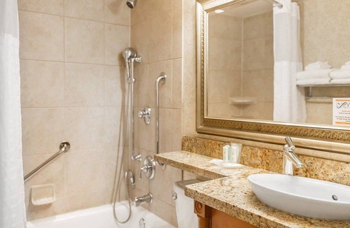 Brockville Hotel | Comfort Inn Brockville