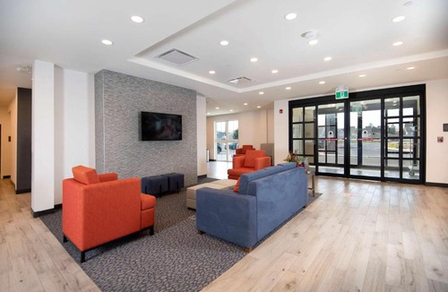 Carleton Place Hotel | Comfort Inn & Suites