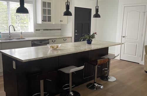 Aldergrove House | Comfortable house