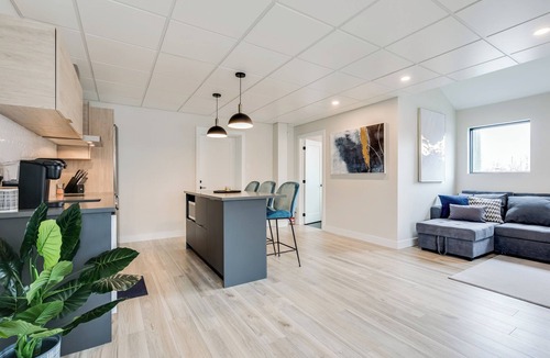Laval House | Complexe La Voûte