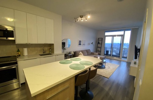 Willowdale Condo | Condo Apartment in North York, Yonge & Sheppard subway station