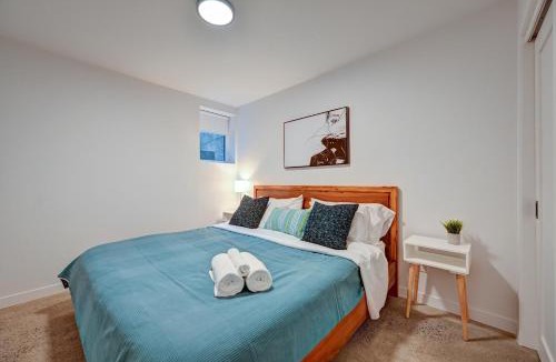 Pointe-Saint-Charles Apartment | Condo Hotel 101