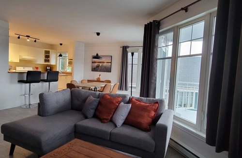 Saint Donat Condo | Condo Lac Archambault 305