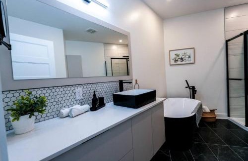 Saint Donat Apartment | Condo le YÉTI -Lake view-St-Donat- dogfriendly