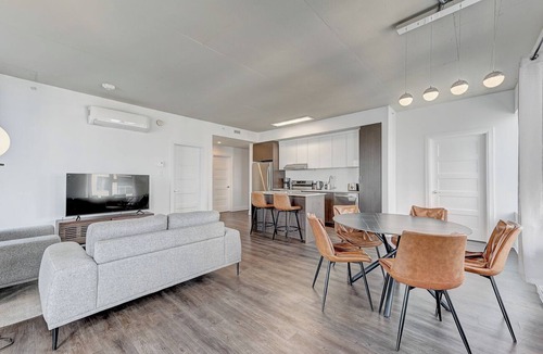 Saint-Laurent Apartment | Condo Thimens - Ville St-Laurent