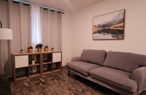 Gay Village Apartment | Confortable 3 ½ central, idéal pour découvrir Montréal
