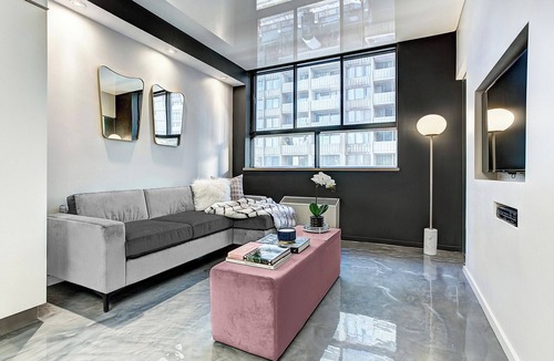 Shaughnessy Village Apartment | Contemporary Loft with All Amenities