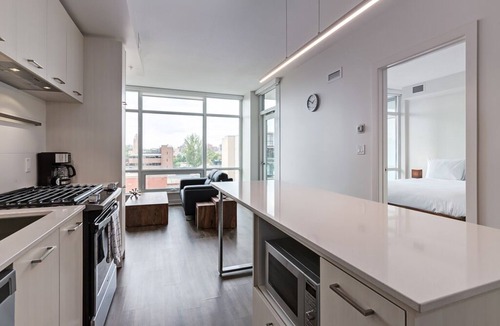 Beltline Apartment | Corporate Stays - Bright and Spacious 1BR Retreat with Top-Tier Amenities