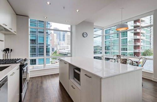 Beltline Apartment | Corporate Stays - Luxurious 2BR with Premium Amenities and Contemporary Design