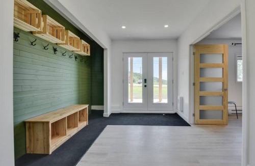 Petite-Riviere-Saint-Francois Apartment | Cottage Quebec - La Zeolite