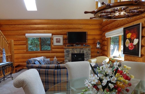 Swansea Point House | Cottage by the lake