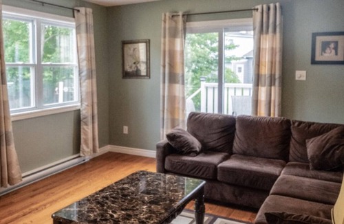Terra Nova House | Cottage on Abraham, patio with BBQ, larg backyard