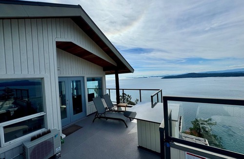 Pender Island Cabin | Cottage w/Vantage Suites at Sahhali on the Bluffs