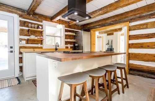 Montague Ski Chalet | Cottontail Cabin with Hot Tub and wood fired Sauna