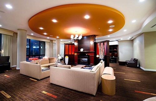Northeast Mississauga Hotel | Courtyard by Marriott Mississauga - Airport Corporate Centre West