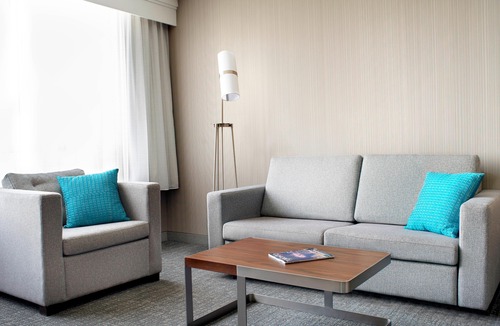Church and Wellesley Hotel | Courtyard by Marriott Downtown Toronto