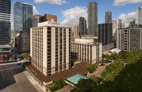 Church and Wellesley Hotel | Courtyard by Marriott Downtown Toronto