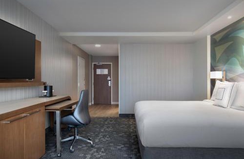Regional District of Nanaimo Hotel | Courtyard by Marriott Nanaimo