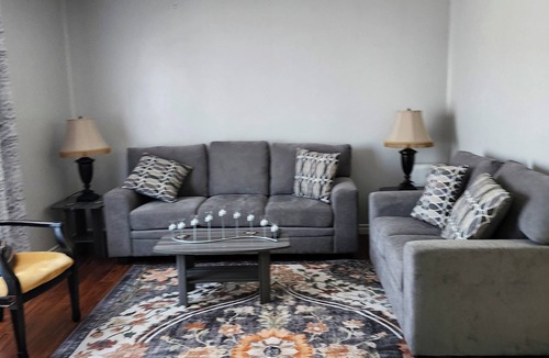 Grand Falls - Windsor Apartment | Cozy 2-bedroom apartment with WiFi, laundry and parking in Grand Falls-Windsor