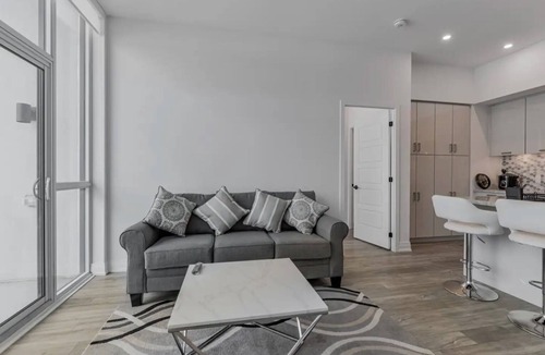 Innisfil Condo | Cozy 2BR Highpoint located at the Friday Harbour