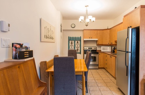Granby Apartment | 🌼 Cozy and friendly, L'Oasis #8-3, La Virée Familiale 🌼