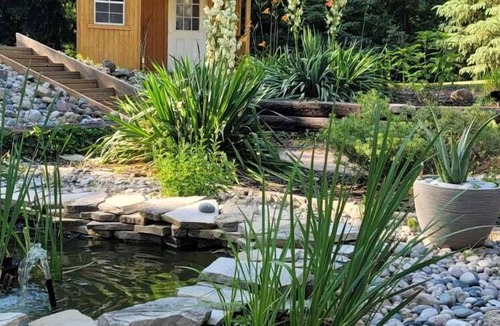 Port Franks Cottage | Cozy and Modern Cottage with hot tub and outdoor sauna