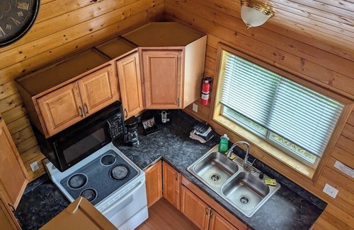 McBride Cabin | Cozy and Relaxing Getaway Cabin #13