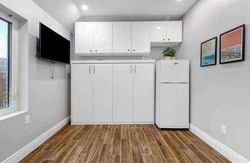 Byward Market - Parliament Hill Apartment | Cozy apartment in the heart of Ottawa!