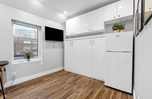 Byward Market - Parliament Hill Apartment | Cozy apartment in the heart of Ottawa!