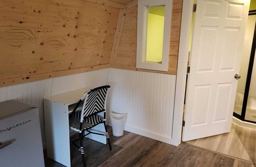 Boylston Apartment | cozy apartment near the ocean