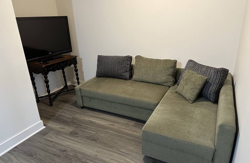 Downtown Mississauga Condo | Cozy condo living in the Heart of Mississauga