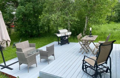 Pointe-du-Chene Ski Chalet | cozy cottage 5 min walk from Parlee beach
