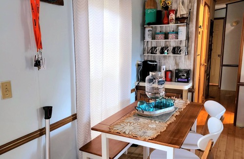 Sherkston House | Cozy Cottage at Sherkston shores Reseort