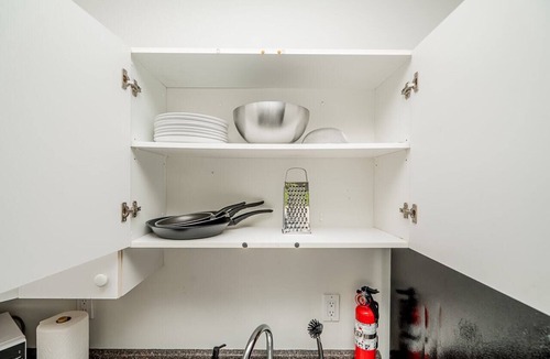 Central Lonsdale House | Cozy Guest Suite in North Vancouver