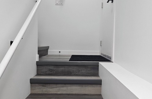 Winnipeg House | Cozy Guest Suite with Private Entrance