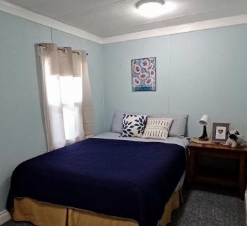 Edson Apartment | Cozy home in Edson